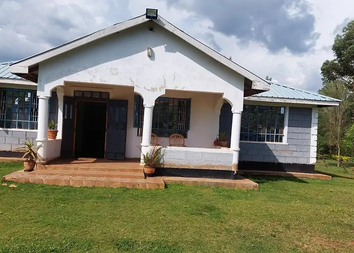 Nina\'S Home